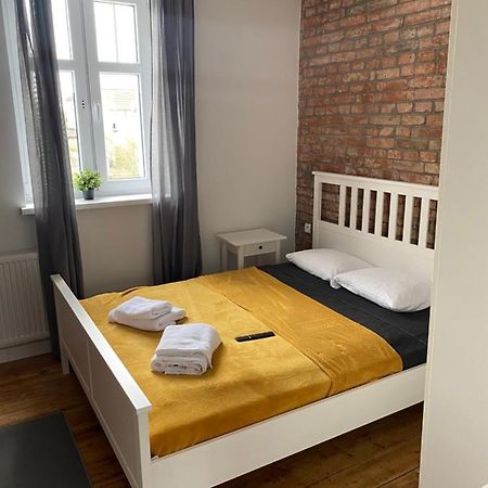 Апартаменты Dekerta 8-3 Торунь Экстерьер фото
